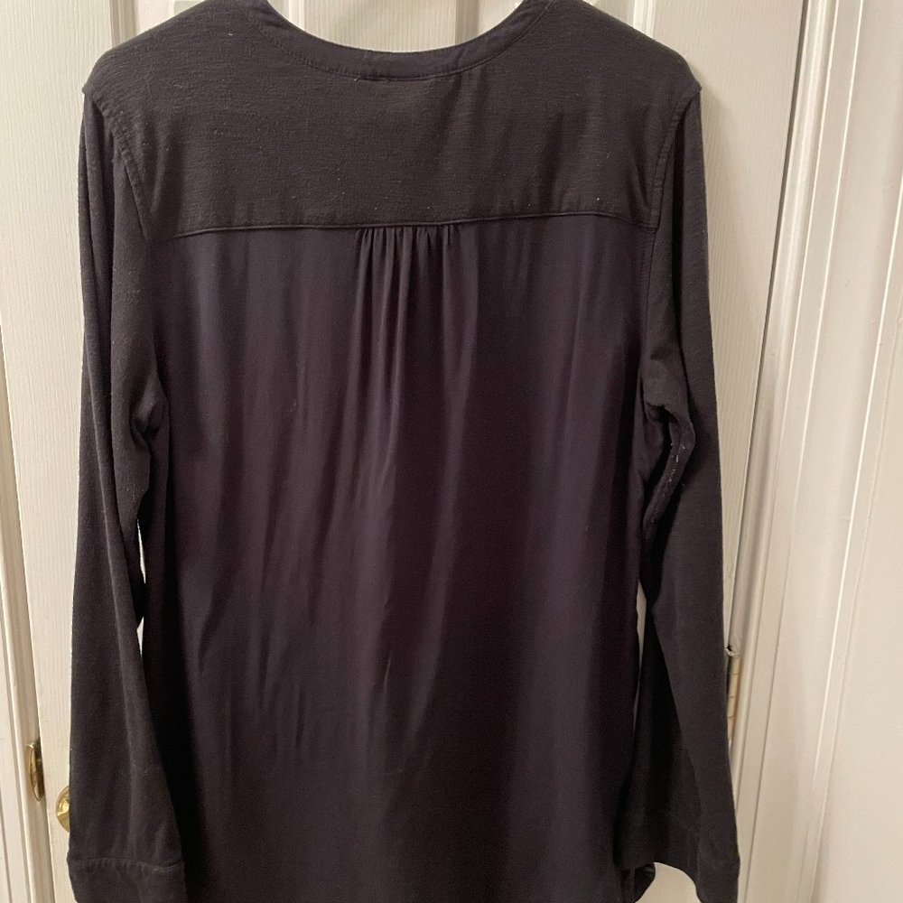 Ava & Viv Black Knit V-Neck Tunic Top with Long Sleeves | Women's Size 0X - Picture 3 of 4